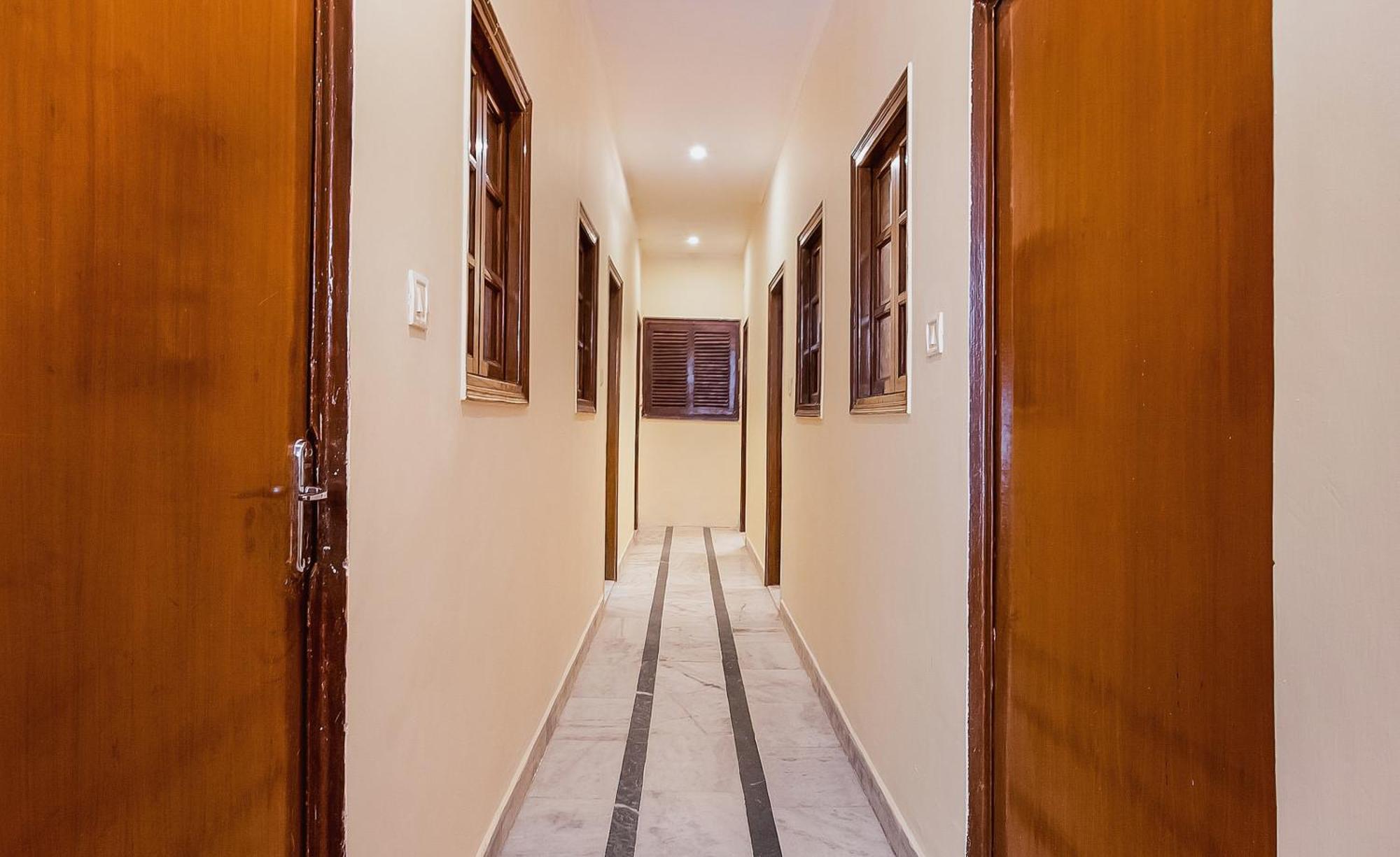 Hotel O City Inn Dx Nuova Delhi Esterno foto