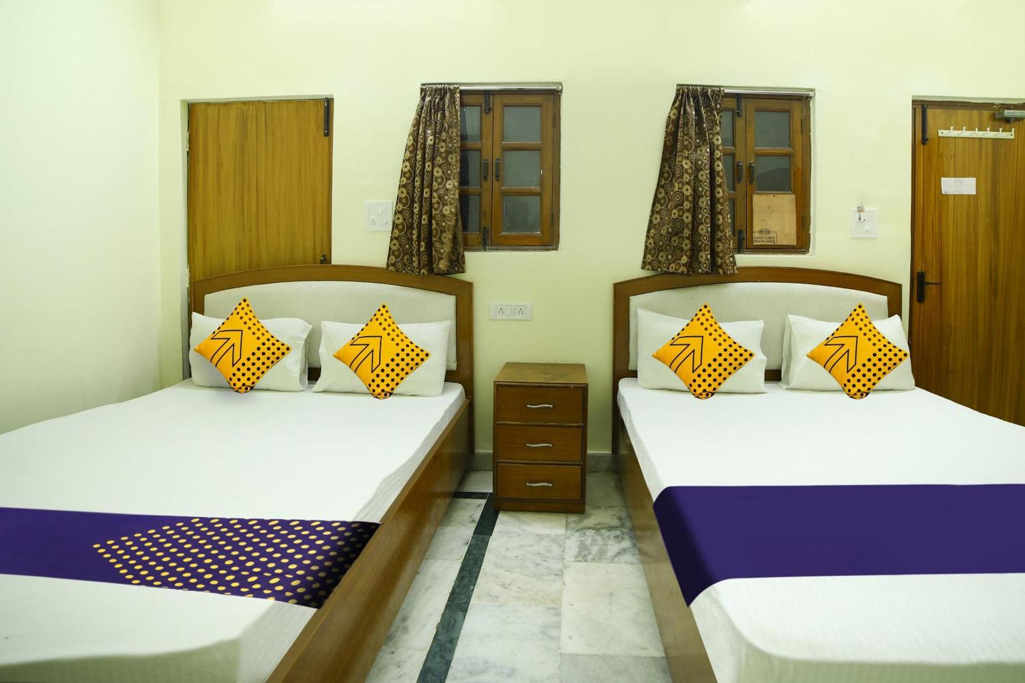 Hotel O City Inn Dx Nuova Delhi Esterno foto